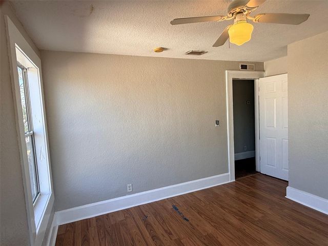 1924 22ND STREET S, St Petersburg, FL 33712