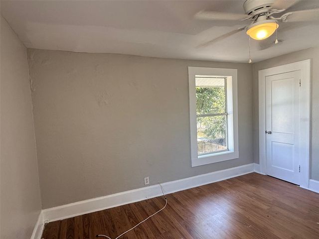 1924 22ND STREET S, St Petersburg, FL 33712