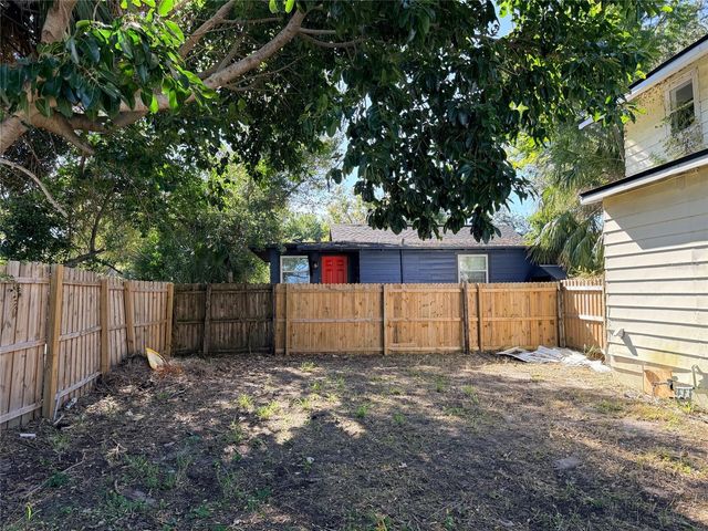 1924 22ND STREET S, St Petersburg, FL 33712