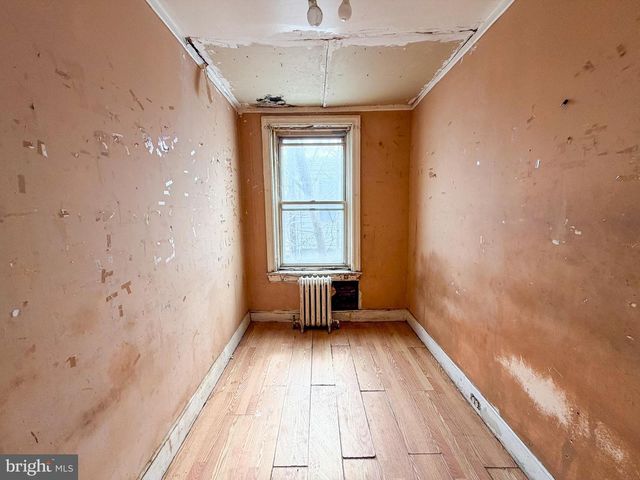 5912 LOCUST ST, Philadelphia, PA 19139