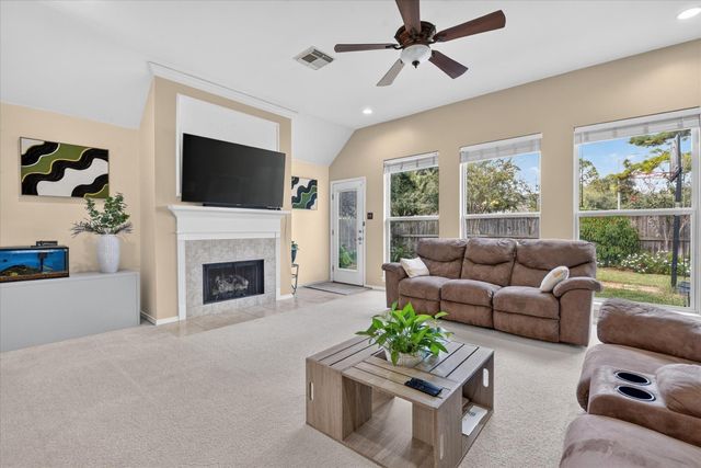 3523 Paigewood Drive, Pearland, TX 77584