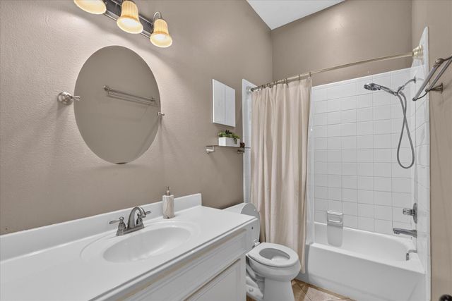 3523 Paigewood Drive, Pearland, TX 77584
