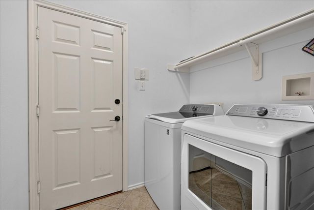 3523 Paigewood Drive, Pearland, TX 77584