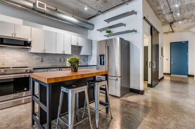 1122 Jackson Street 917, Dallas, TX 75202