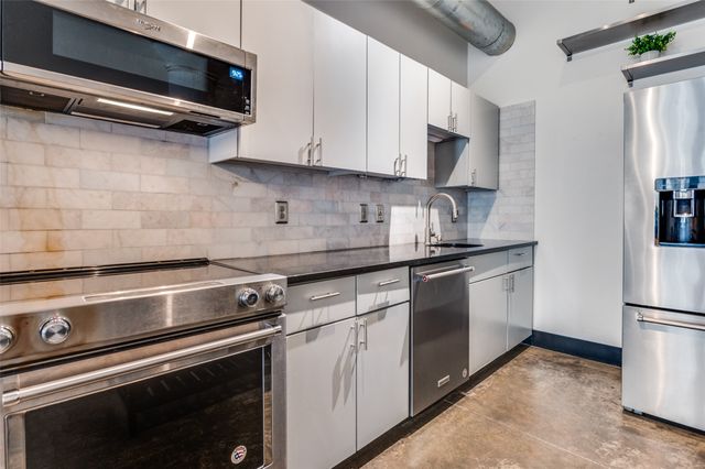 1122 Jackson Street 917, Dallas, TX 75202