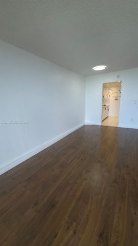 2350 NE 135th St 1402, North Miami, FL 33181