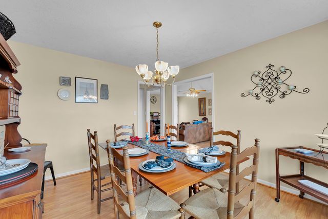 437 Cresthaven Drive, Spartanburg, SC 29316