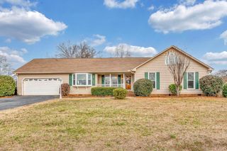 437 Cresthaven Drive, Spartanburg, SC 29316
