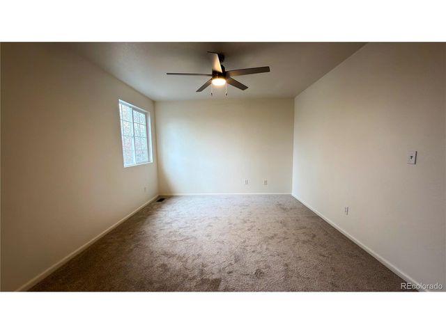 19625 E Montview Dr, Aurora, CO 80011