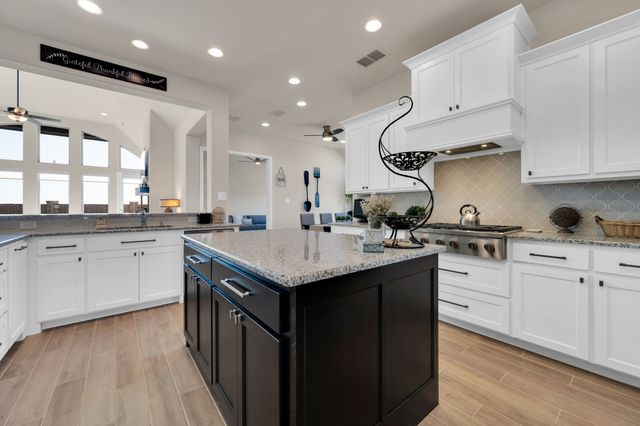 837 Peppervine Drive, Waxahachie, TX 75165