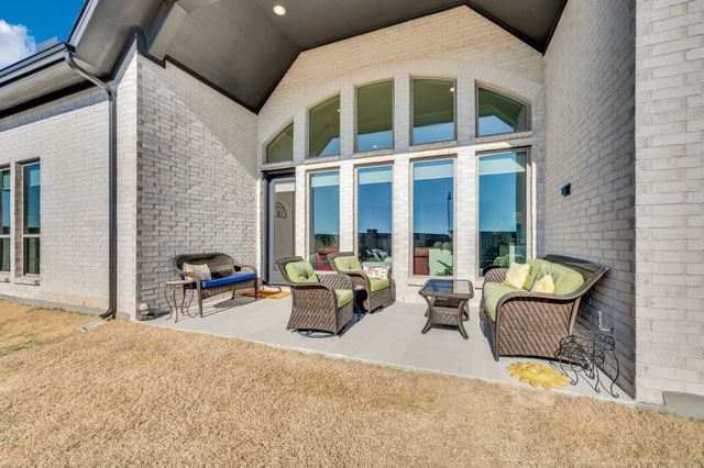 837 Peppervine Drive, Waxahachie, TX 75165