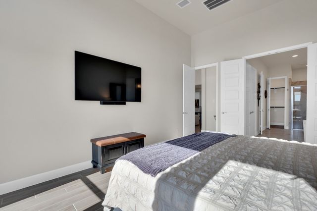 837 Peppervine Drive, Waxahachie, TX 75165