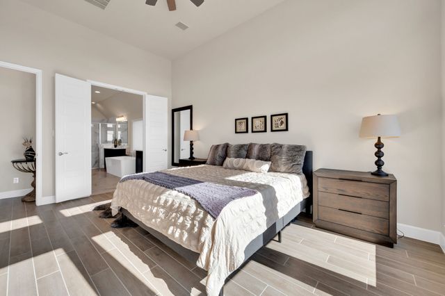 837 Peppervine Drive, Waxahachie, TX 75165