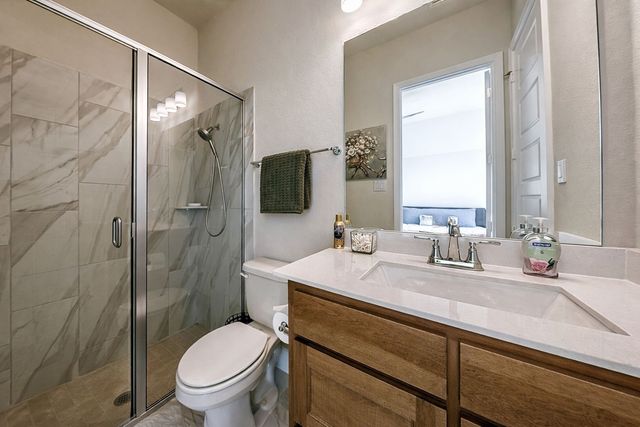 837 Peppervine Drive, Waxahachie, TX 75165