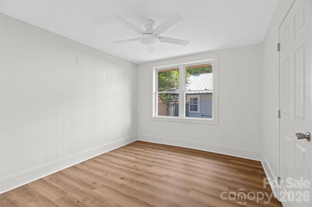 5 Company Street, Asheville, NC 28804