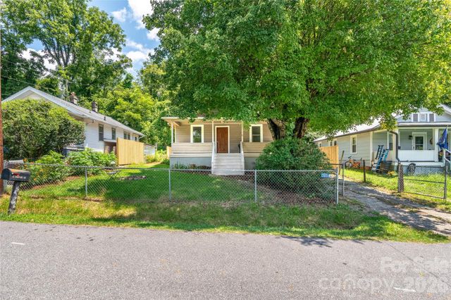 5 Company Street, Asheville, NC 28804