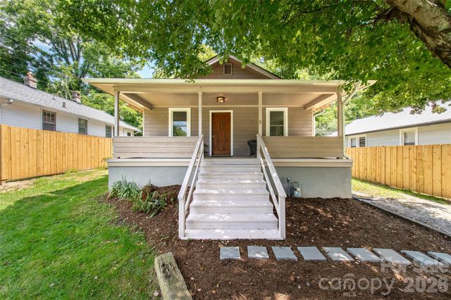 5 Company Street, Asheville, NC 28804
