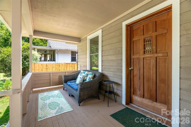 5 Company Street, Asheville, NC 28804