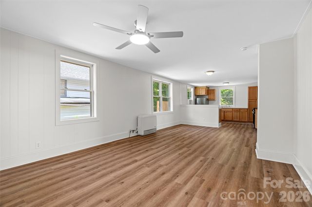 5 Company Street, Asheville, NC 28804
