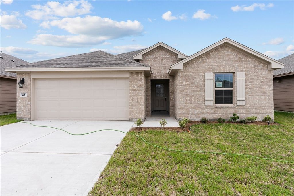 7610 Lacey Dr, Corpus Christi, TX 78414 — exterior