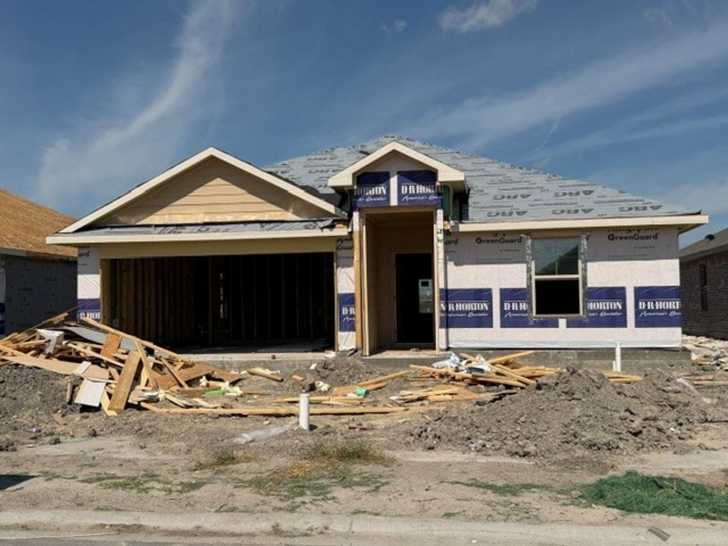 7610 Lacey Dr, Corpus Christi, TX 78414 — photo 2