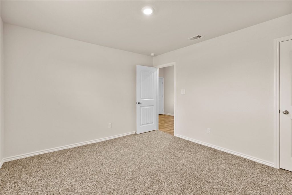 7610 Lacey Dr, Corpus Christi, TX 78414 — photo 4