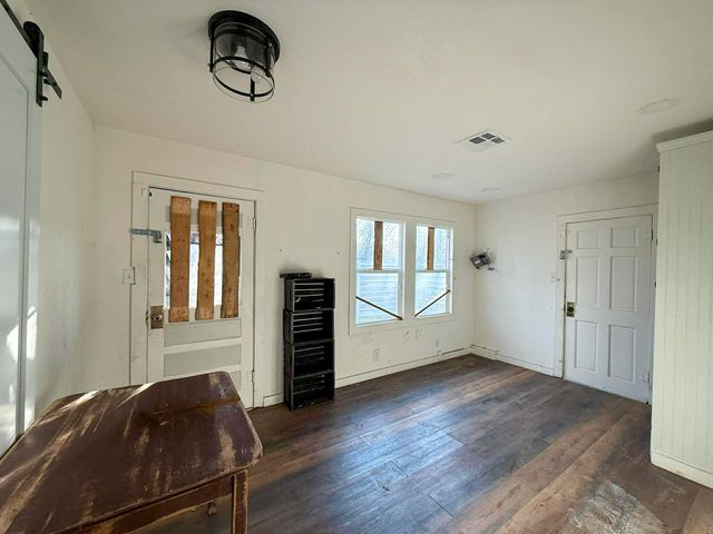 826 J Street NW, Miami, OK 74354