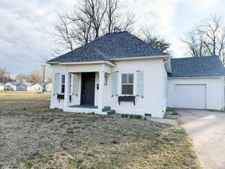 826 J Street NW, Miami, OK 74354
