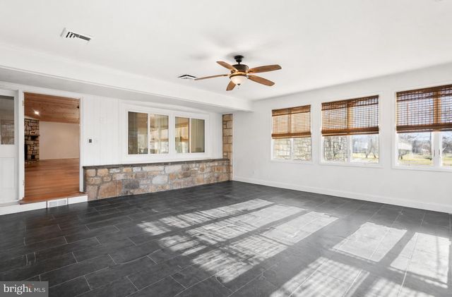 723 SAYLORS MILL RD, Spring City, PA 19475