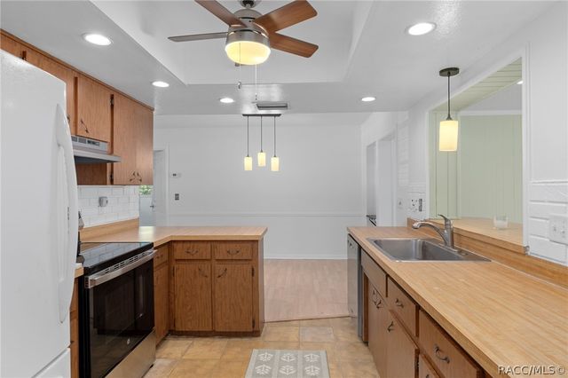 126 N Edinburgh Drive, Inverness, FL 34450