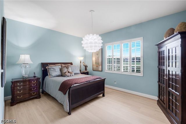 5661 Kensington LOOP, Fort Myers, FL 33912