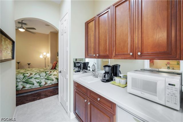 5661 Kensington LOOP, Fort Myers, FL 33912