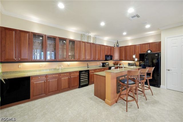 5661 Kensington LOOP, Fort Myers, FL 33912