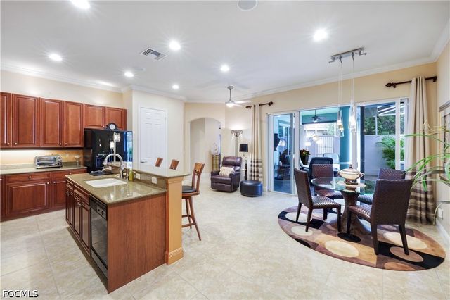5661 Kensington LOOP, Fort Myers, FL 33912