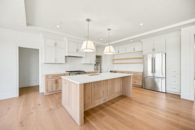 62 Miller Road, Lake Zurich, IL 60047