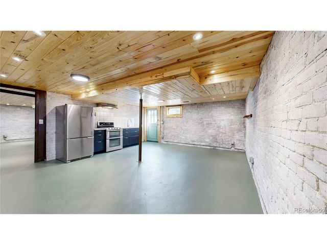 4041 W Hayward Pl, Denver, CO 80212
