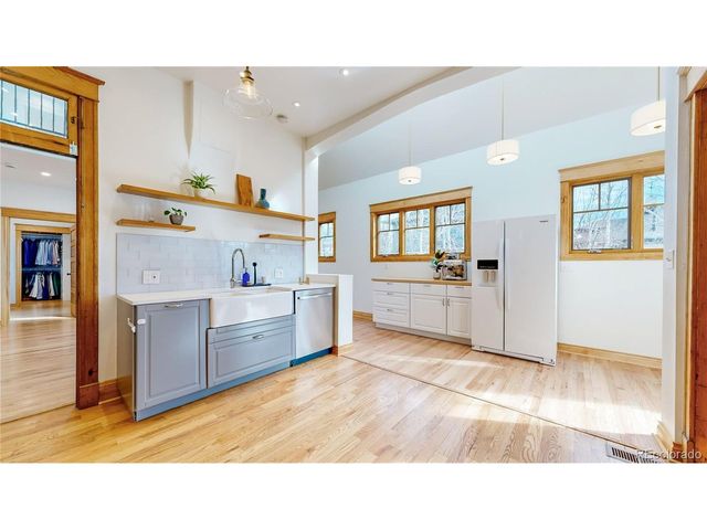 4041 W Hayward Pl, Denver, CO 80212