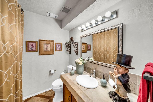 602 Cypresswood Drive, Spring, TX 77388