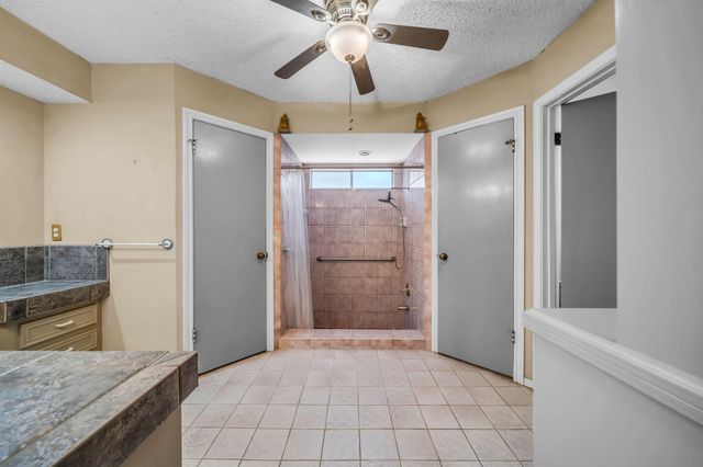 602 Cypresswood Drive, Spring, TX 77388