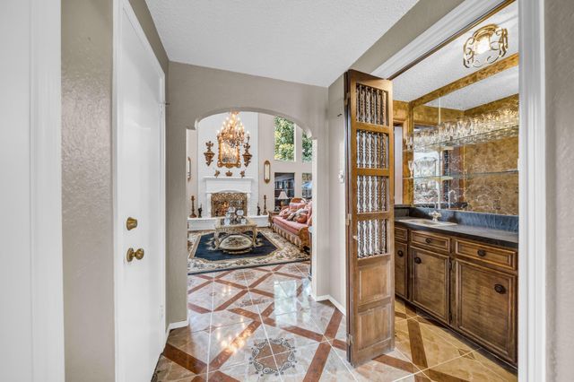 602 Cypresswood Drive, Spring, TX 77388