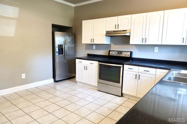 7614 Pennsylvania Avenue, St Louis, MO 63111
