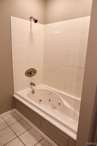 7614 Pennsylvania Avenue, St Louis, MO 63111