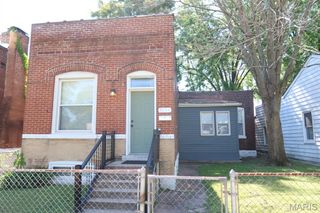 7614 Pennsylvania Avenue, St Louis, MO 63111