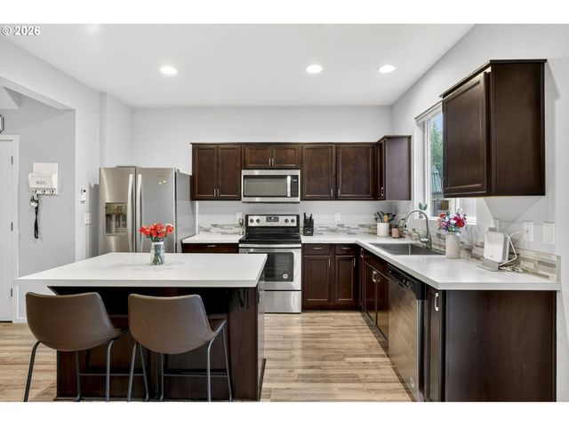 2124 Ne 115th Ct, Vancouver, WA 98684