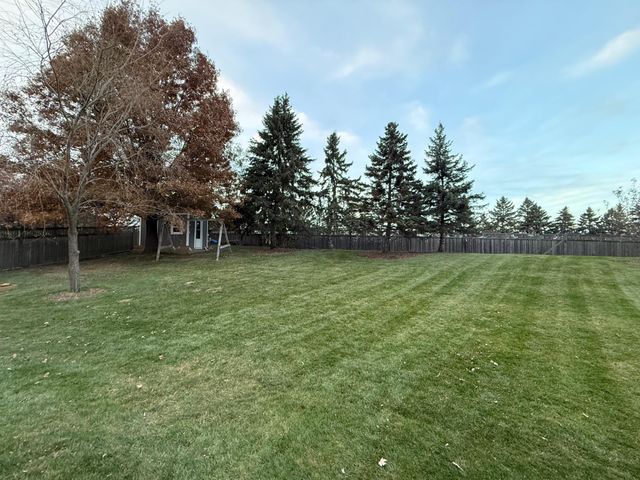 3183 Copper Oaks Place, Woodbury, MN 55125