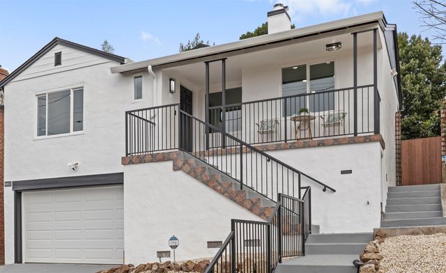 6032 Mauritania Ave, Oakland, CA 94605