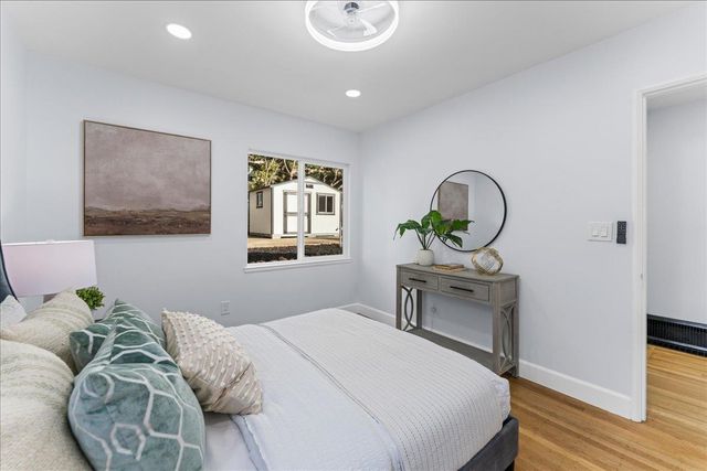 6032 Mauritania Ave, Oakland, CA 94605