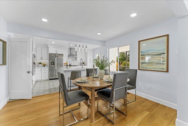 6032 Mauritania Ave, Oakland, CA 94605