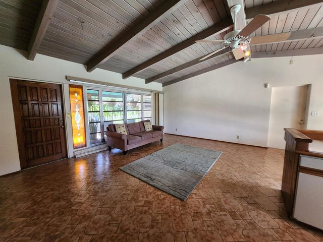 111 SE 7th Street, Pompano Beach, FL 33060