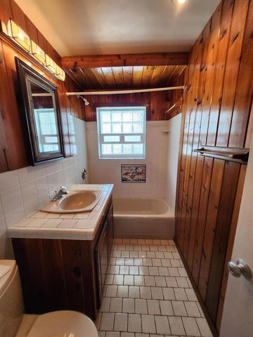 111 SE 7th Street, Pompano Beach, FL 33060